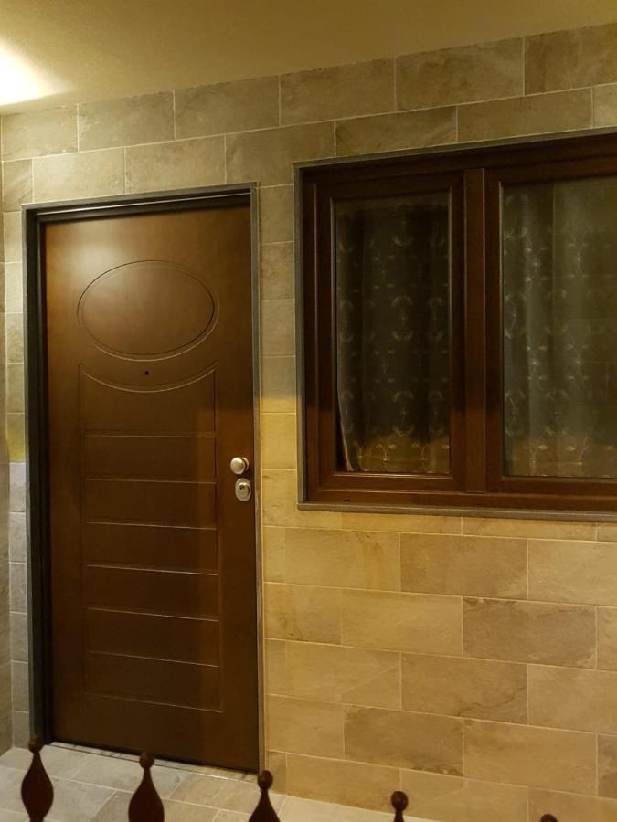 Th Luxury Suite จีอาร์ดีนี นักซอส ภายนอก รูปภาพ