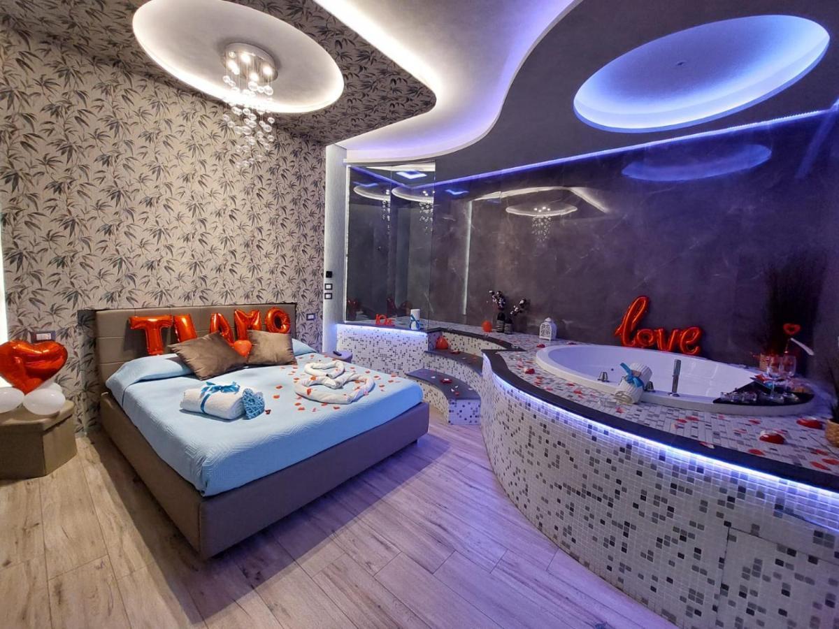 Th Luxury Suite จีอาร์ดีนี นักซอส ภายนอก รูปภาพ
