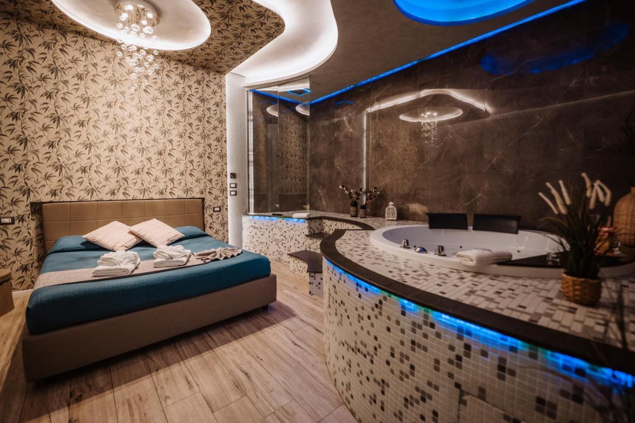 Th Luxury Suite จีอาร์ดีนี นักซอส ภายนอก รูปภาพ